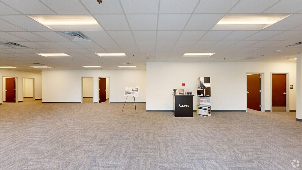 4336 Federal Dr, Greensboro, NC à louer - Numérisation 3D Matterport – Image 3 sur 39