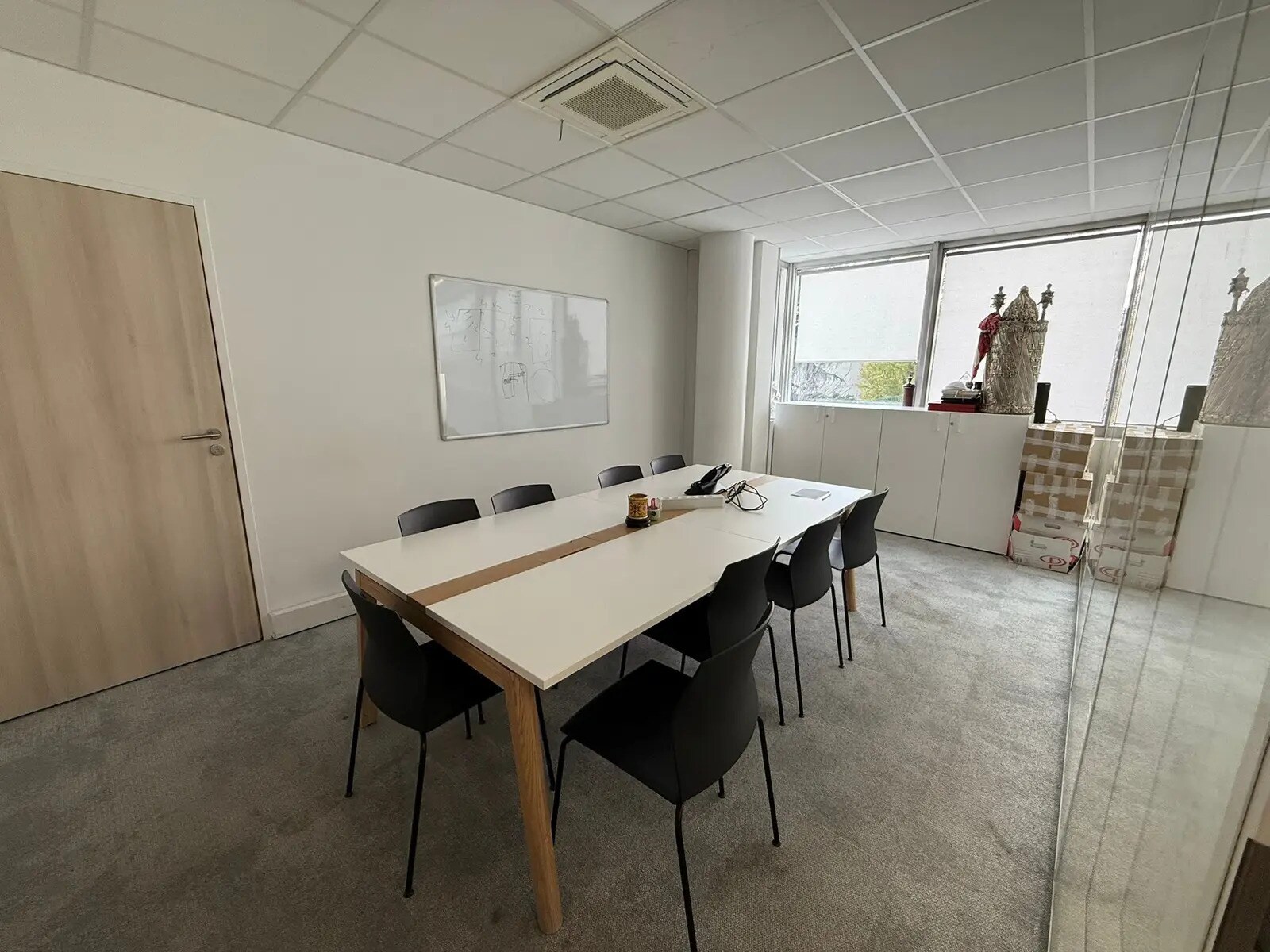 Bureau dans Levallois-Perret à vendre Photo intérieure– Image 1 sur 8