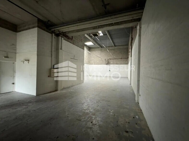 Local d’activités dans Lognes à louer - Photo intérieure – Image 3 sur 5