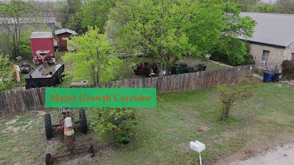 201 & 205 S Highway 183, Leander, TX à vendre - Vidéo sur l’annonce professionnelle – Image 2 sur 5