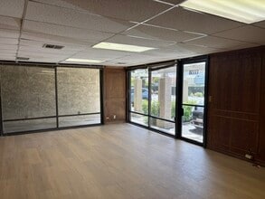 13326 South St, Cerritos, CA à louer Photo intérieure– Image 1 sur 1