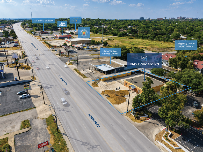 1842 Bandera Rd, San Antonio, TX à vendre - Photo de l’immeuble – Image 3 sur 18