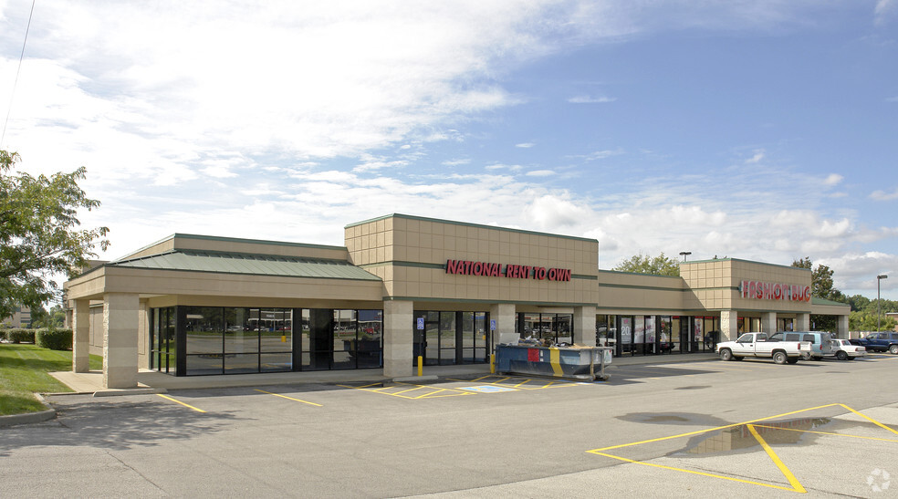 100-110 Carlyle Plaza Dr, Belleville, IL à louer - Photo de l’immeuble – Image 1 sur 7