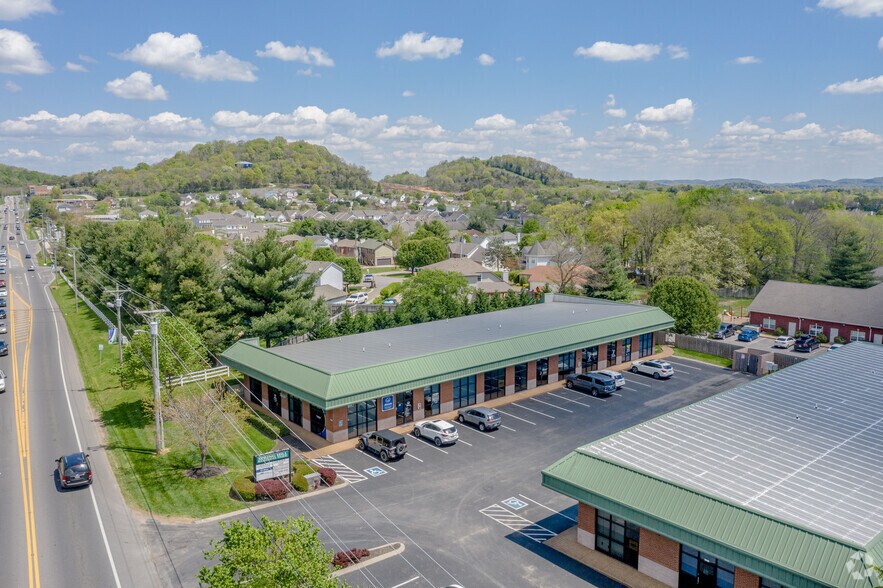 4918 Main St, Spring Hill, TN à vendre - Photo de l’immeuble – Image 2 sur 17
