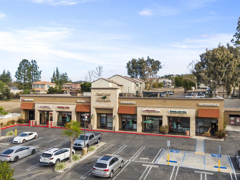 1801-1819 E Thousand Oaks Blvd, Thousand Oaks, CA à louer - Photo de l’immeuble – Image 2 sur 21