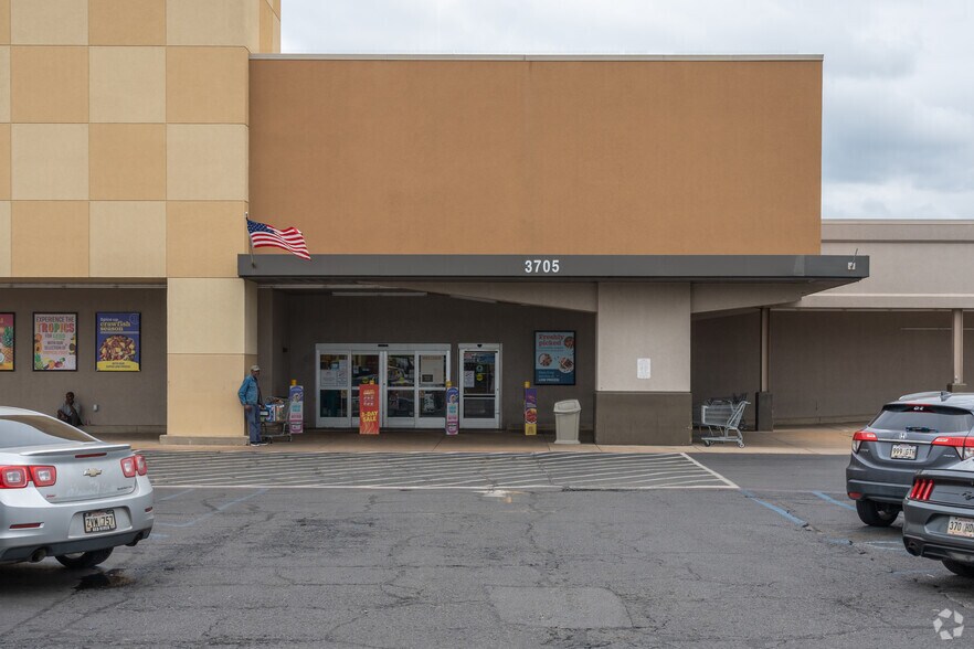3725-3755 Jewella Ave, Shreveport, LA à louer - Photo de l’immeuble – Image 3 sur 7