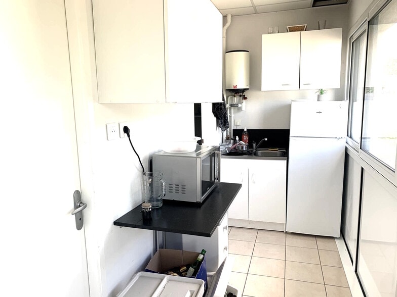 15 Allée François-Joseph Broussais, Vannes à louer - Photo de l’immeuble – Image 2 sur 2