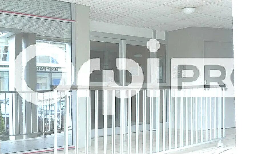 Bureau dans Nevers à louer - Hall d’entrée – Image 2 sur 9