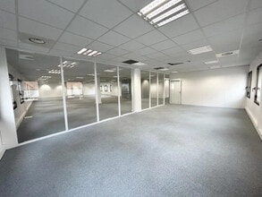 5 Rue Gorge De Loup, Lyon à louer Photo de l’immeuble– Image 2 sur 13