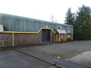 Heol Ty Gwyn Industrial Estate, Maesteg à louer Photo de l’immeuble– Image 1 sur 2