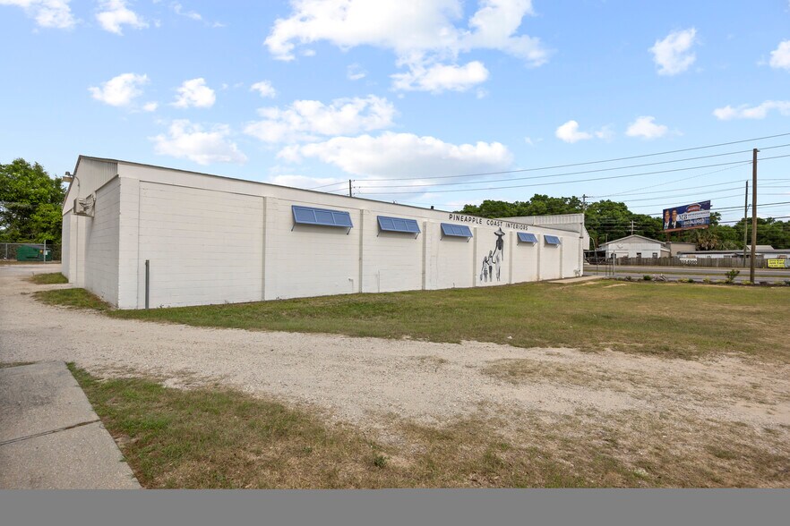 3620 W Fairfield Dr, Pensacola, FL à louer - Photo de l’immeuble – Image 2 sur 18