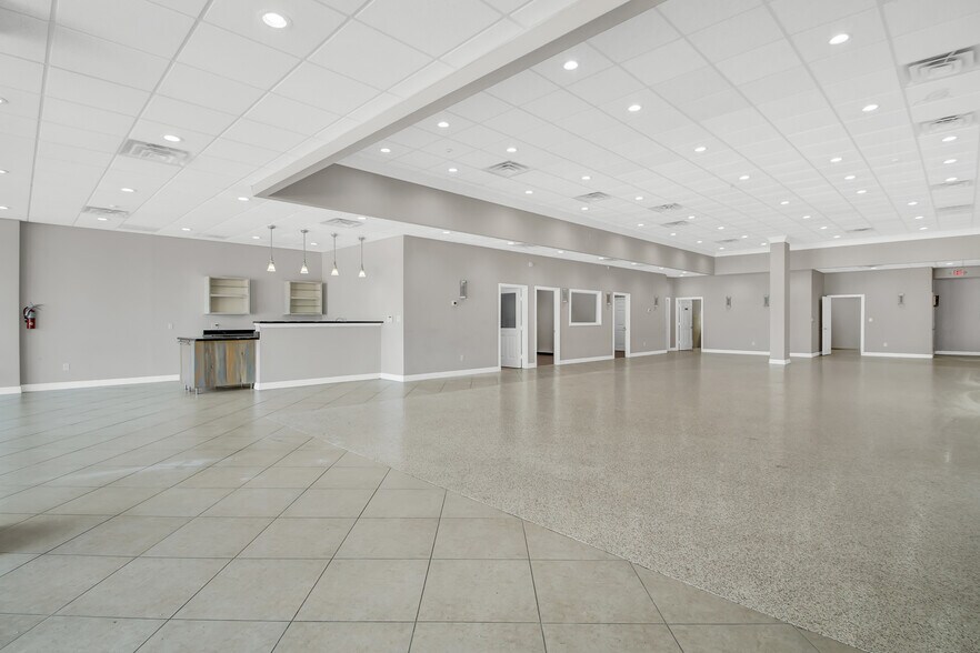 18423 FM-1488, Magnolia, TX à louer - Photo intérieure – Image 2 sur 9