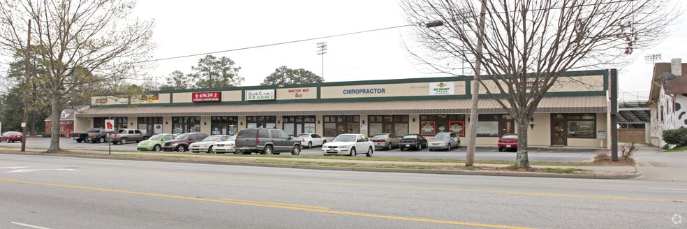 1944 Walton Way, Augusta, GA à vendre - Photo principale – Image 1 sur 6
