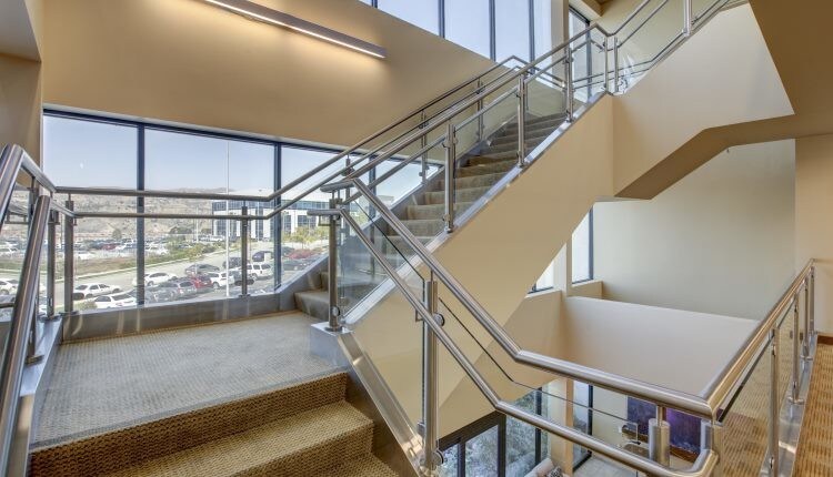 155 N Riverview Dr, Anaheim, CA à louer - Photo intérieure – Image 3 sur 6
