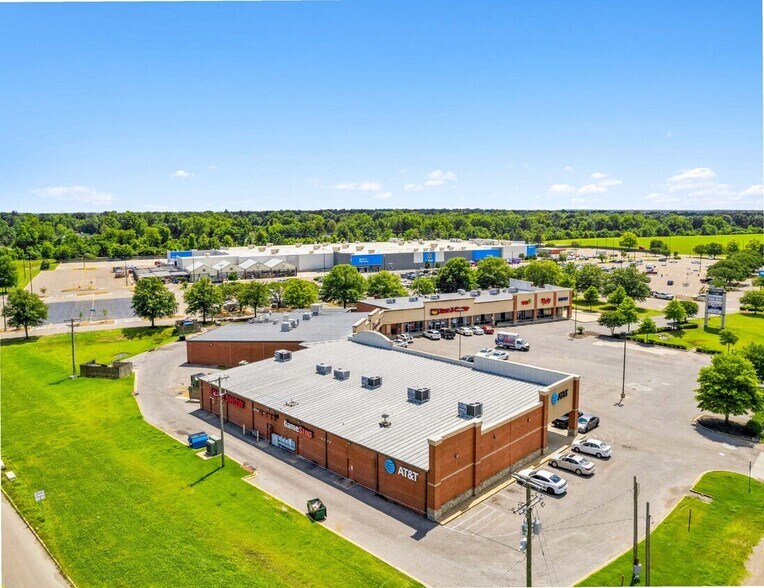 650 W Service Rd, West Memphis, AR à louer - Photo de l’immeuble – Image 2 sur 7
