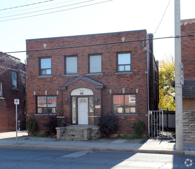 770 Barton St E, Hamilton, ON à vendre - Photo de l’immeuble – Image 3 sur 3