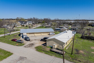 407 N New Mexico St, Celina, TX à louer Photo de l’immeuble– Image 2 sur 4