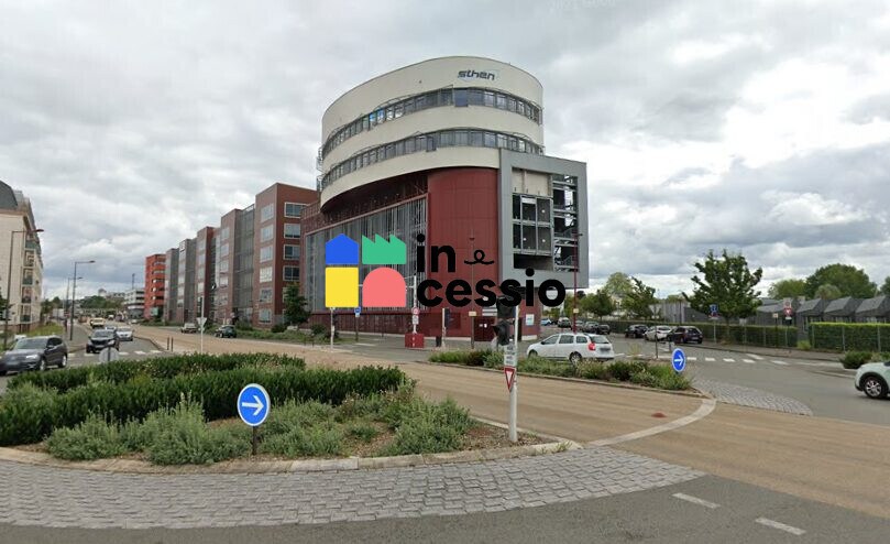 Bureau dans Le Mans à louer - Photo de l’immeuble – Image 2 sur 4