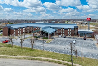 Plus de détails pour 3020 Utica Ridge Rd, Bettendorf, IA - Hôtellerie à vendre