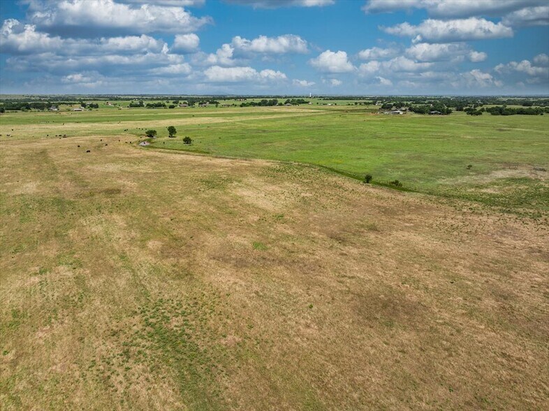 Rogers Ln, Lawton, OK à vendre - Photo principale – Image 1 sur 24