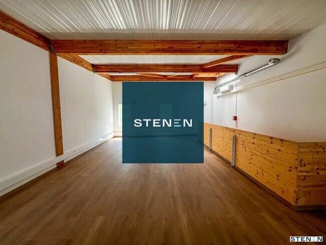 Plus de détails pour Bureau à vendre