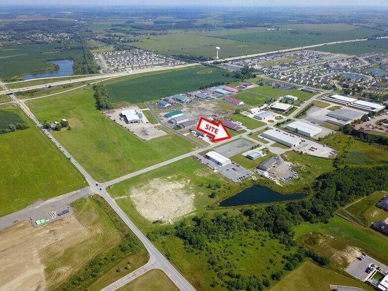 396 E 111th Ct, Crown Point, IN à louer - Photo de l’immeuble – Image 2 sur 4