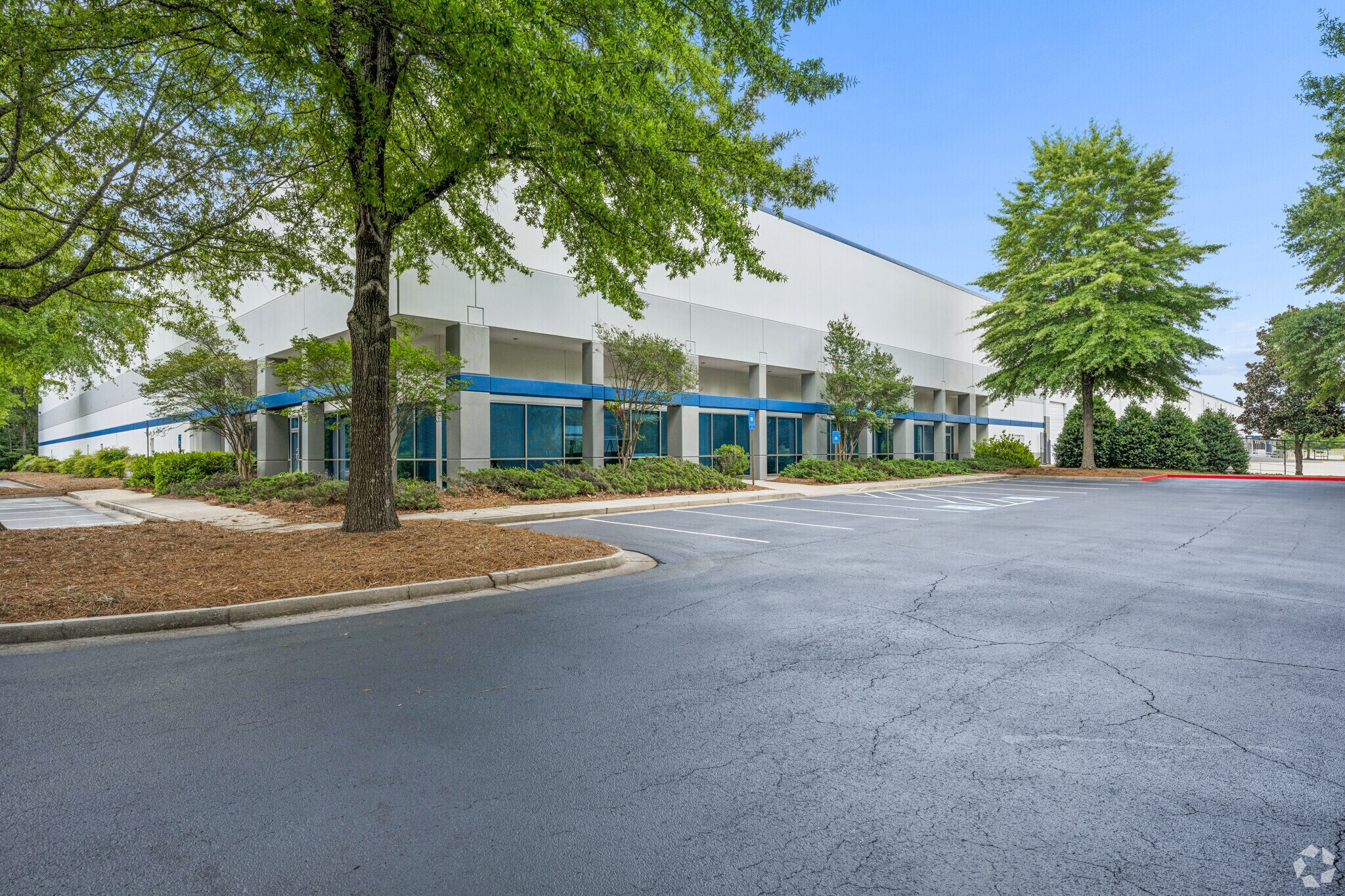 125 Southside Ct, McDonough, GA à louer Photo de l’immeuble– Image 1 sur 43
