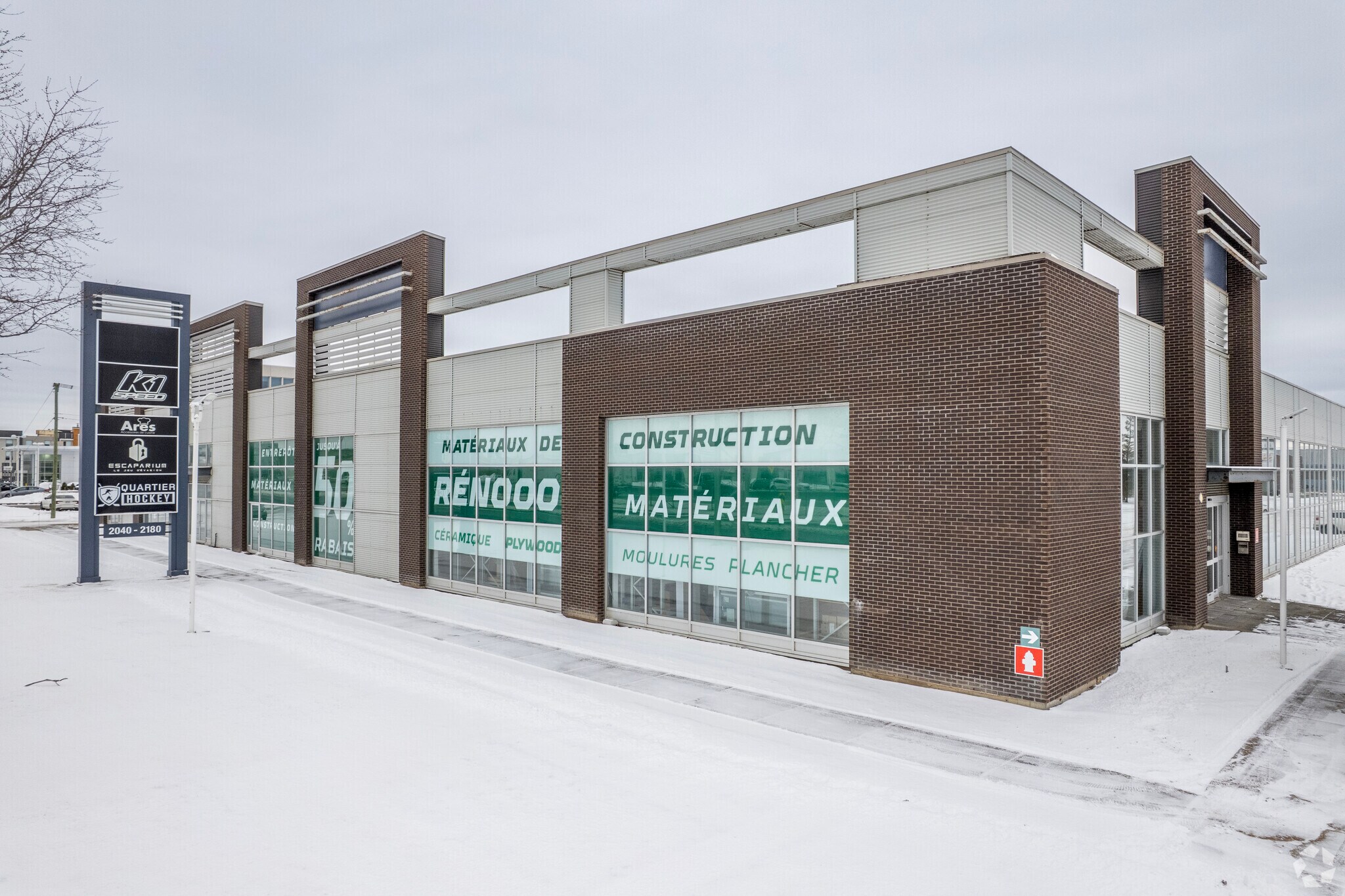 2044-2082 Rte Transcanadienne, Dorval, QC à louer Photo de l’immeuble– Image 1 sur 26