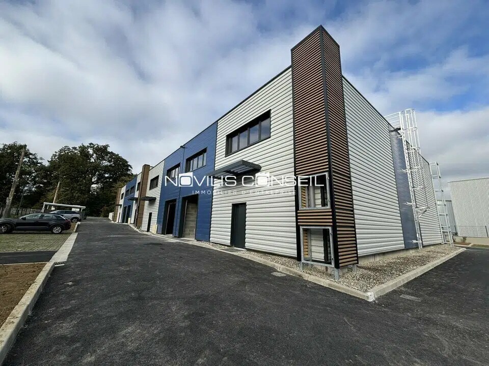 Local d'activités dans Cornebarrieu à vendre Photo de l’immeuble– Image 1 sur 19