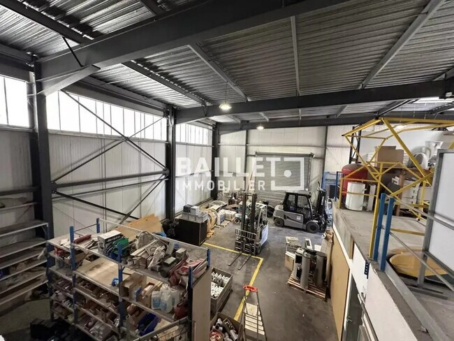 Plus de détails pour Industriel/Logistique à louer