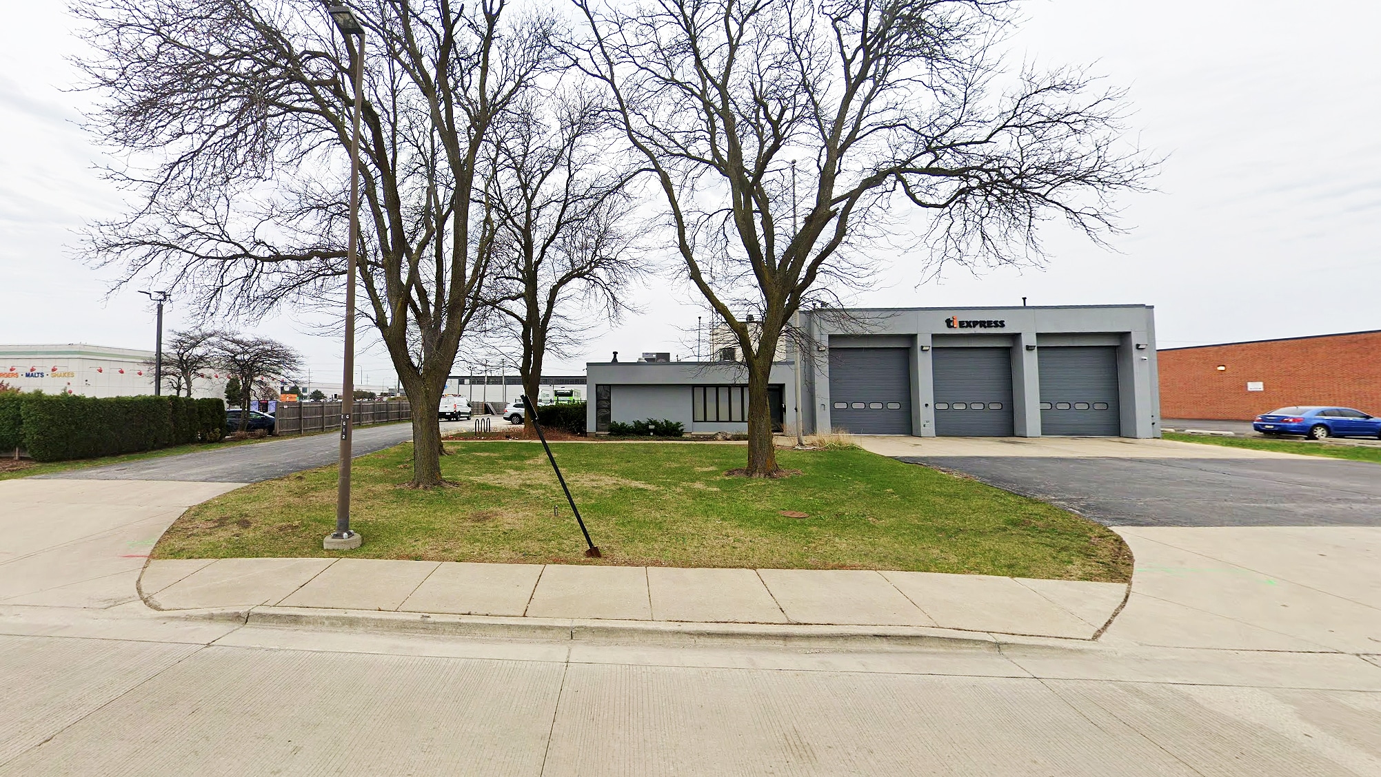 1655 Greenleaf Ave, Elk Grove Village, IL à louer Photo intérieure– Image 1 sur 2