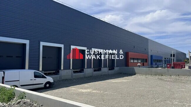 Plus de détails pour Industriel/Logistique à louer