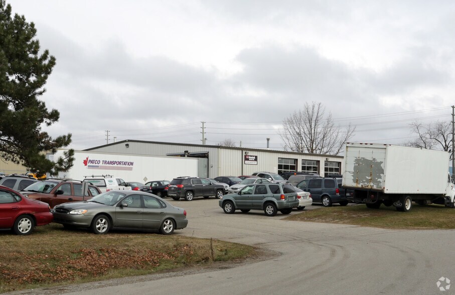 1100 Franklin Blvd, Cambridge, ON à vendre - Photo de l’immeuble – Image 2 sur 2