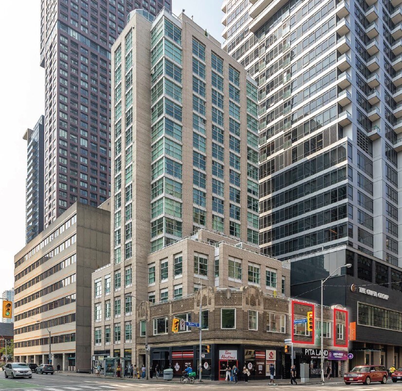 421 Bloor St E, Toronto, ON à vendre Photo principale– Image 1 sur 3