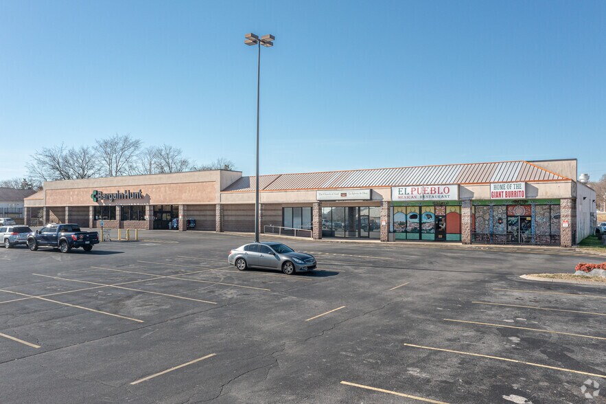 210-250 Country Village Dr, Smyrna, TN à louer - Photo de l’immeuble – Image 2 sur 5