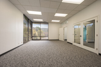 11573 Los Osos Valley Rd, San Luis Obispo, CA à louer Photo intérieure– Image 1 sur 8