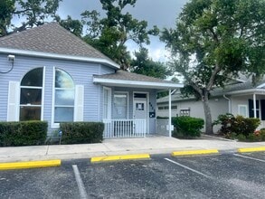 4426-4428 5th W st, Bradenton, FL à louer Photo de l’immeuble– Image 1 sur 15