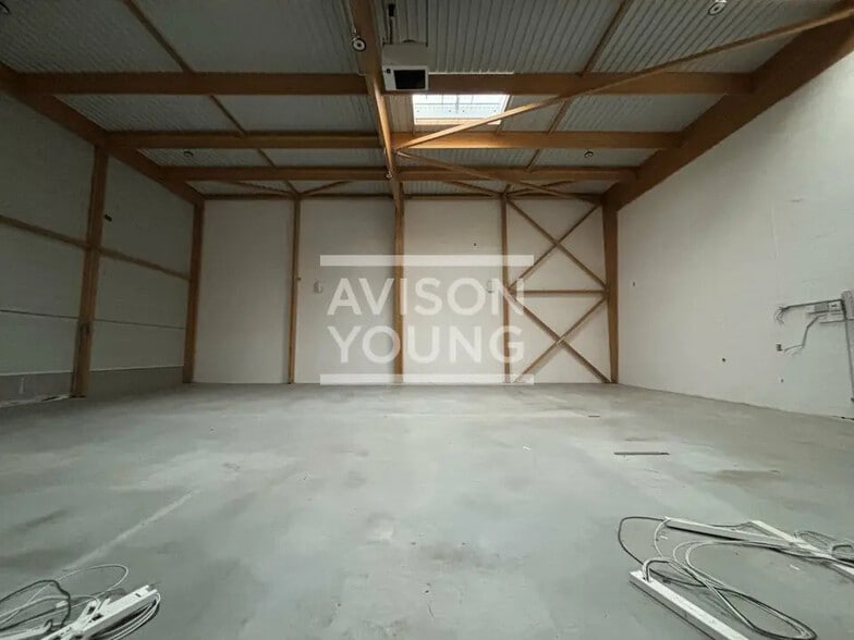 Local d’activités dans Romainville à louer - Photo intérieure – Image 3 sur 10