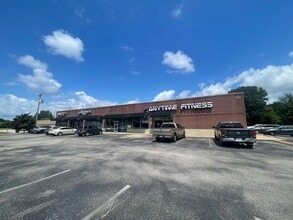 133 W University Pky, Jackson, TN à louer Photo intérieure– Image 2 sur 7