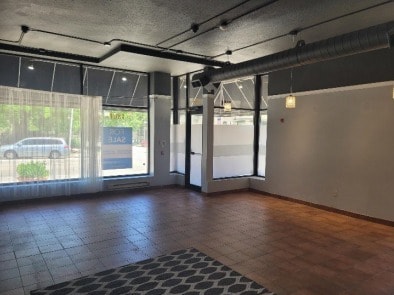 1801-1805 N Dr Martin Luther King Jr Dr, Milwaukee, WI 53212 - Lot 10 -  - Photo intérieure - Image 1 of 12