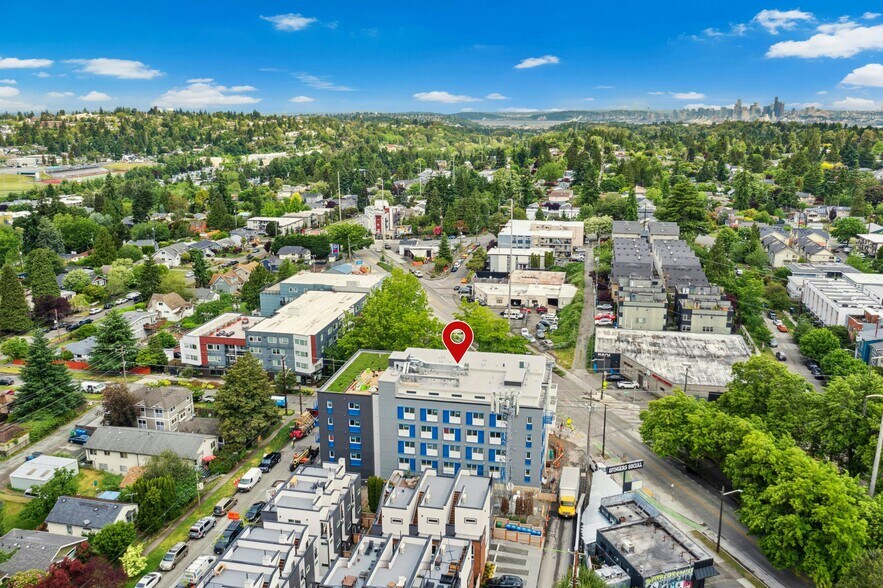 9201 Deldridge Way SW, Seattle, WA à louer - Photo de l’immeuble – Image 3 sur 20