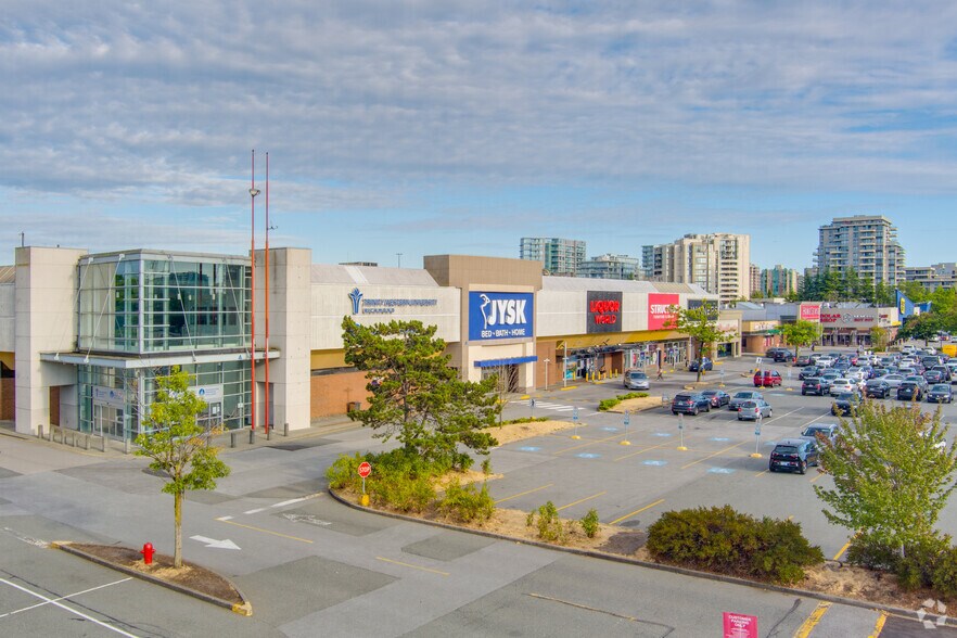 5300 No 3 Rd, Richmond, BC à louer - Photo de l’immeuble – Image 1 sur 27