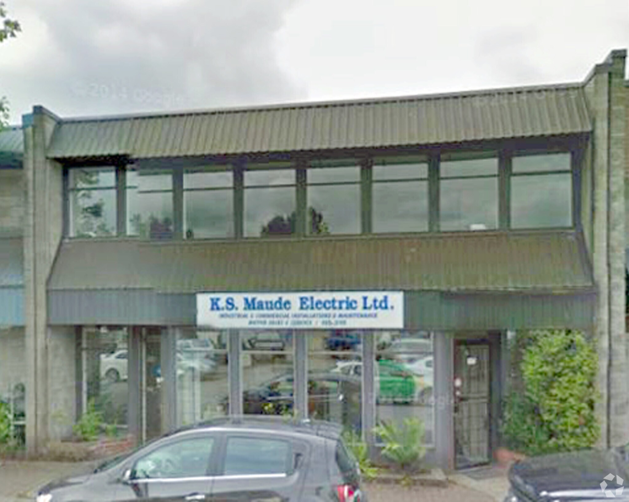 1479 Dominion St, North Vancouver, BC à louer Photo principale– Image 1 sur 3