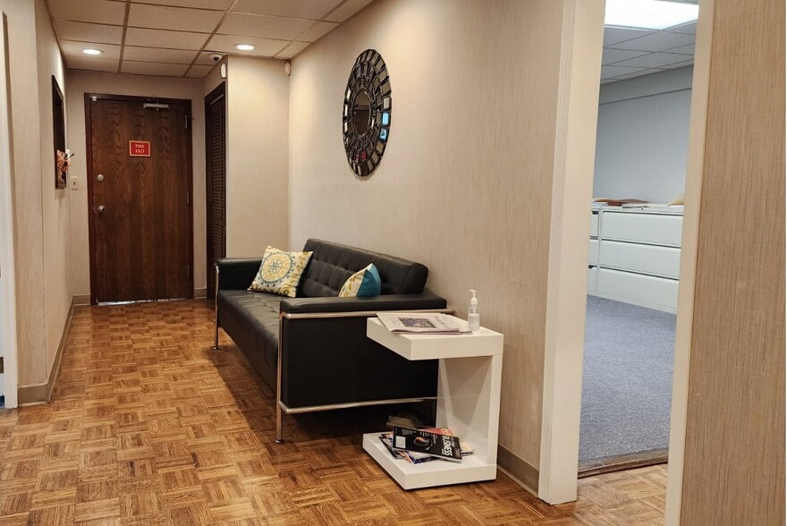 256 Columbia Tpke, Florham Park, NJ à vendre - Photo intérieure – Image 2 sur 8