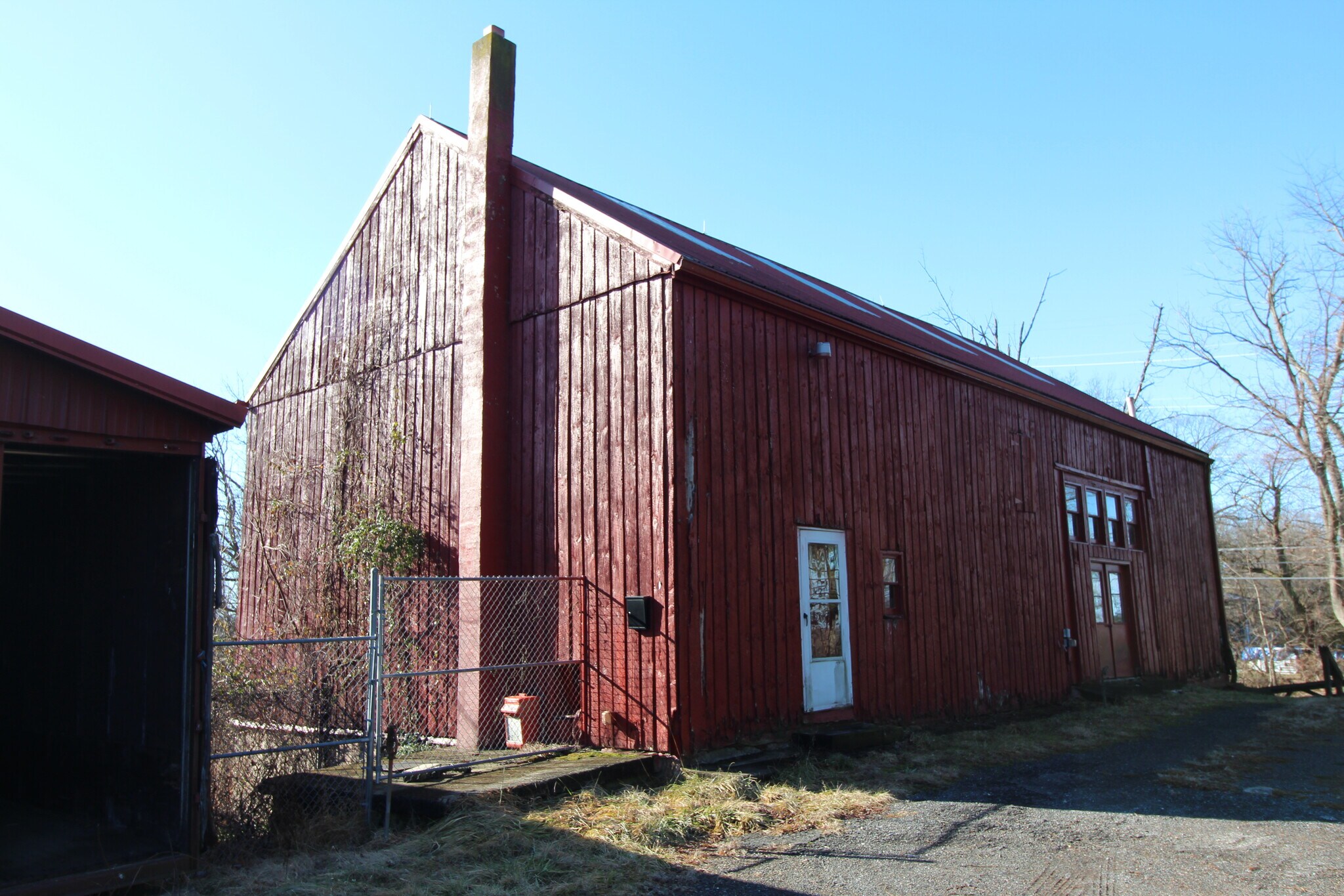 50 County Road 639, Bloomsbury, NJ à louer Photo principale– Image 1 sur 13