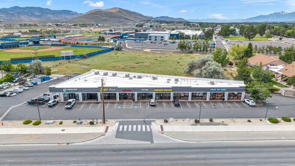 1621 E William St, Carson City, NV à vendre - Photo de l’immeuble – Image 2 sur 5