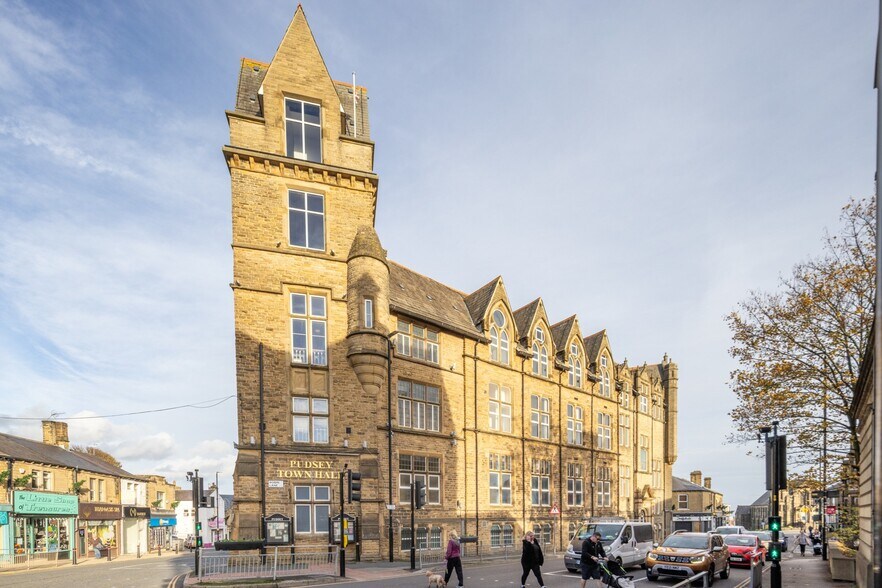 4 Manor House St, Pudsey à vendre - Photo de l’immeuble – Image 3 sur 8