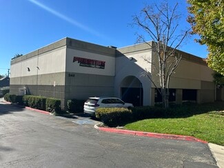 Plus de détails pour 240 S York Pl, Claremont, CA - Industriel/Logistique à louer
