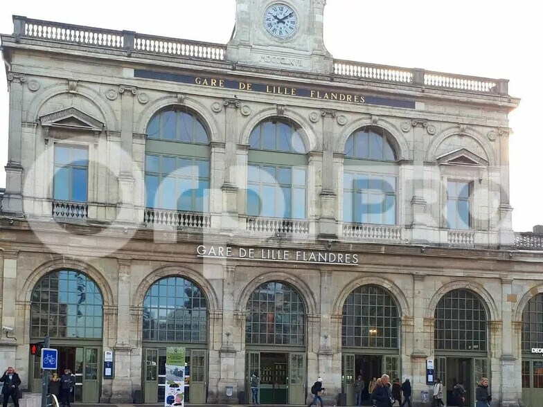 Bureau dans Lyon à louer - Photo de l’immeuble – Image 3 sur 4