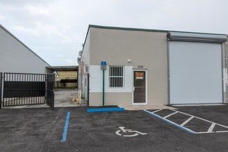 Plus de détails pour 1000-1028 E 17th St, Hialeah, FL - Industriel/Logistique à louer